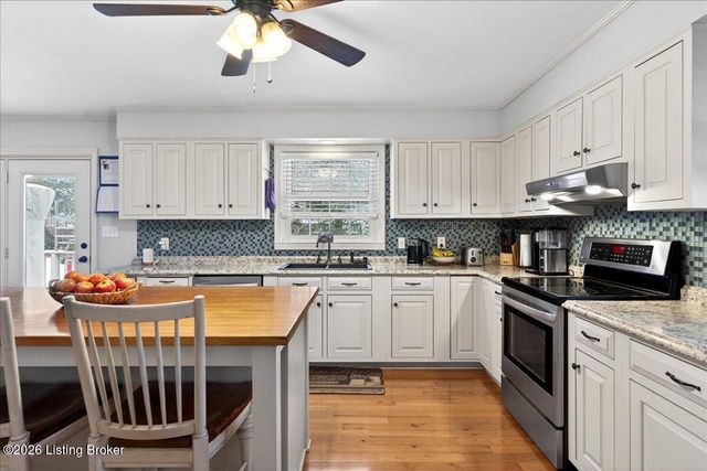 93 Beechwood Ave, Shelbyville, KY 40065