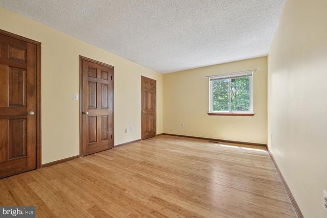 153 THOREAU DR, Plainsboro, NJ 08536