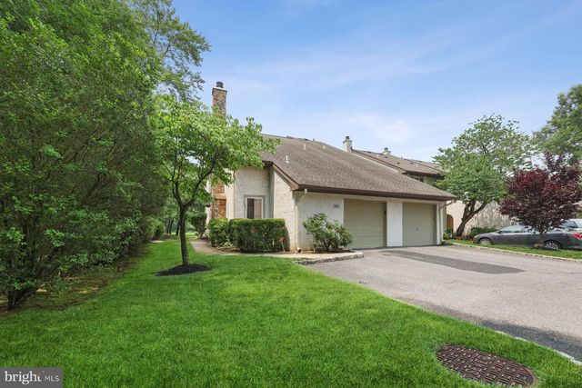 153 THOREAU DR, Plainsboro, NJ 08536