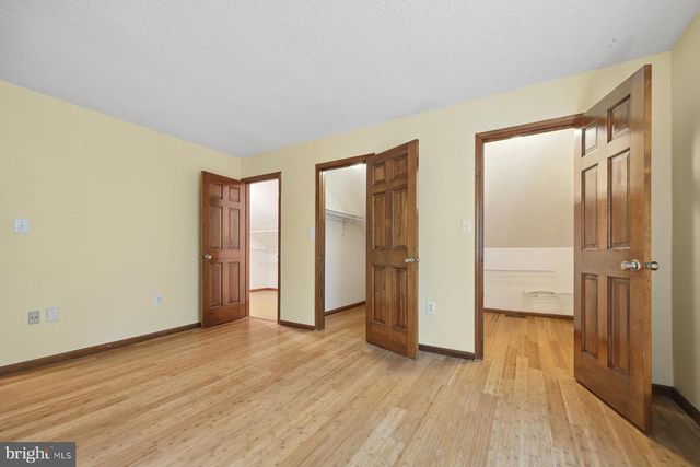 153 THOREAU DR, Plainsboro, NJ 08536