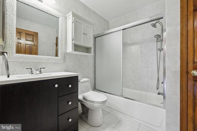 153 THOREAU DR, Plainsboro, NJ 08536