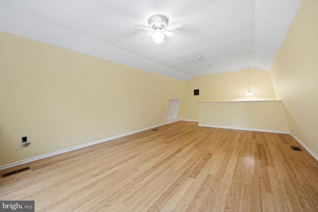 153 THOREAU DR, Plainsboro, NJ 08536