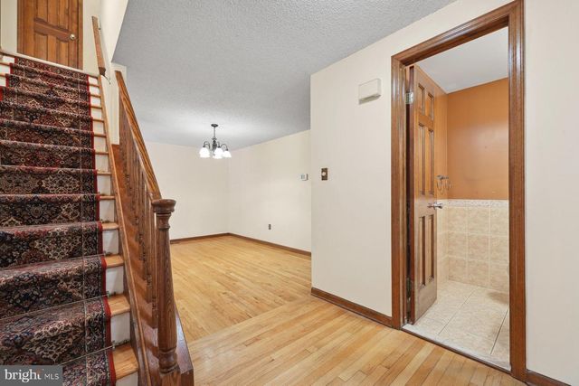 153 THOREAU DR, Plainsboro, NJ 08536