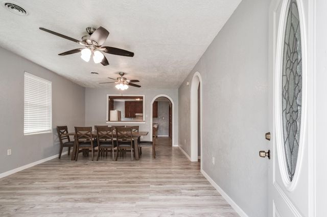 3201 Iowa Street, Baytown, TX 77520