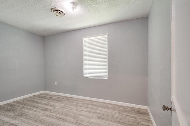 3201 Iowa Street, Baytown, TX 77520