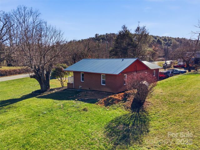 349 Gorman Bridge Road, Asheville, NC 28806