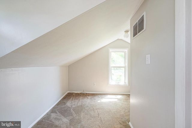 8 S 2ND ST, National Park, NJ 08063