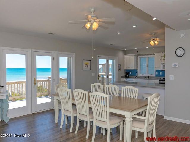 201 S Anderson Boulevard, Topsail Beach, NC 28445