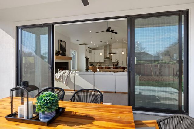 1510 Mission Ave, Carmichael, CA 95608