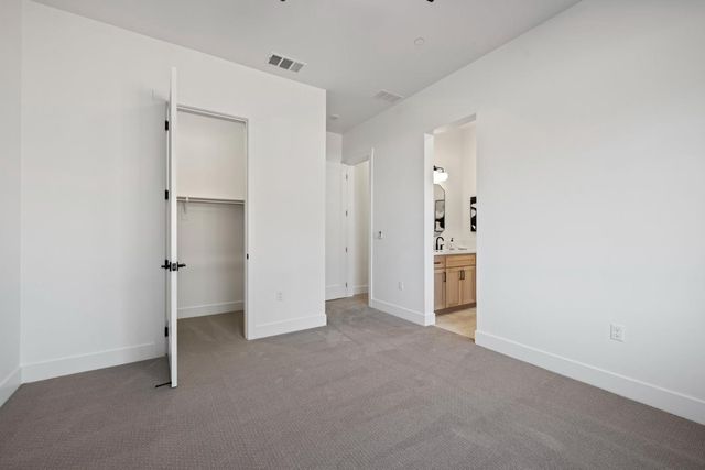 1510 Mission Ave, Carmichael, CA 95608