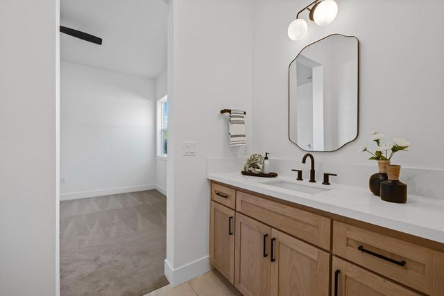 1510 Mission Ave, Carmichael, CA 95608