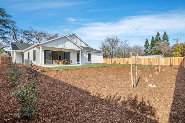 1510 Mission Ave, Carmichael, CA 95608