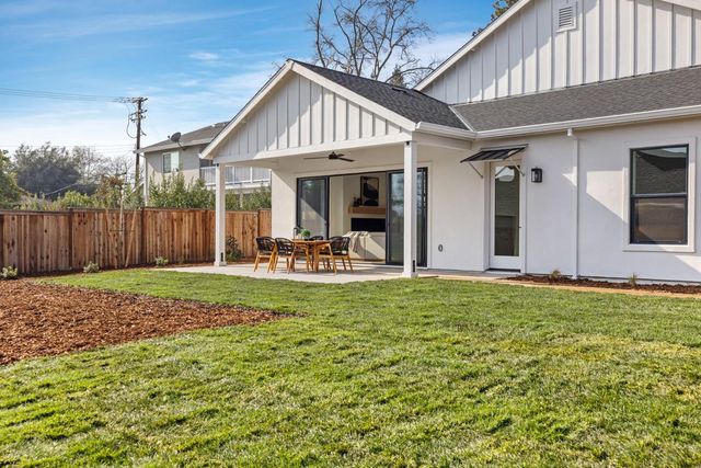 1510 Mission Ave, Carmichael, CA 95608