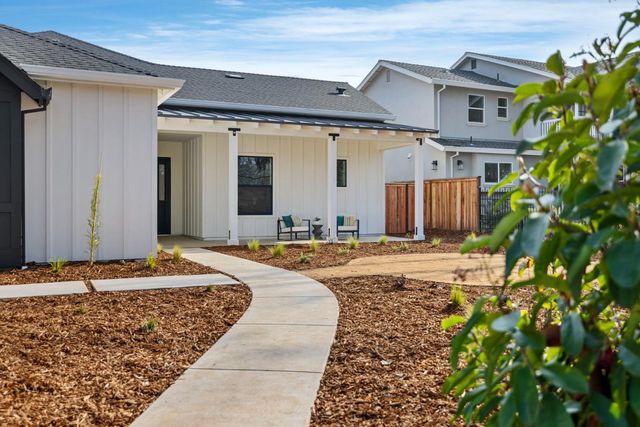 1510 Mission Ave, Carmichael, CA 95608