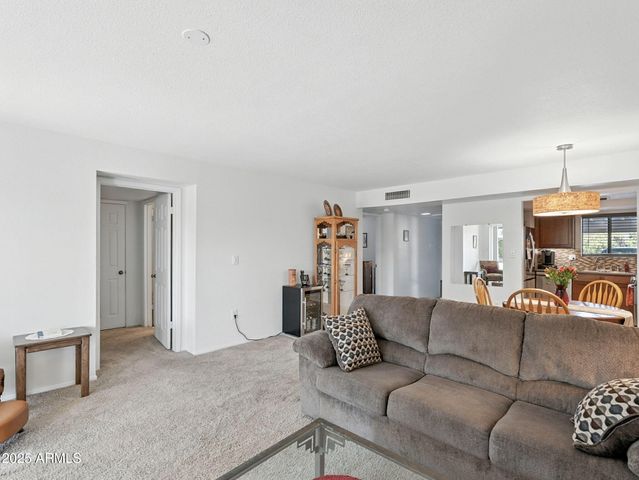 709 S POWER Road 108, Mesa, AZ 85206