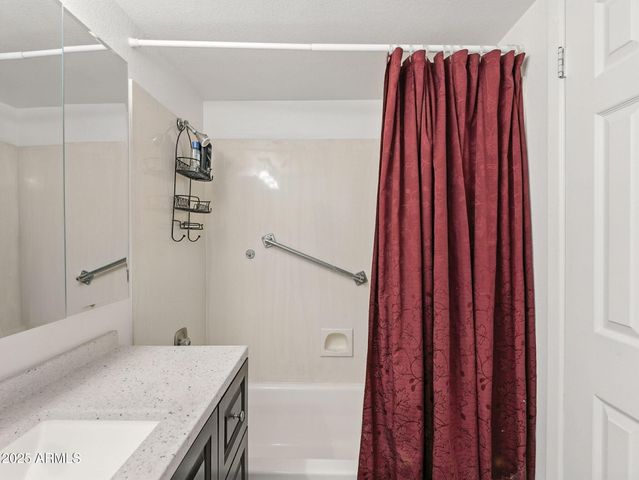 709 S POWER Road 108, Mesa, AZ 85206