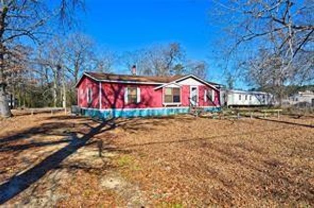 212 Chris Brent Drive, Livingston, TX 77351