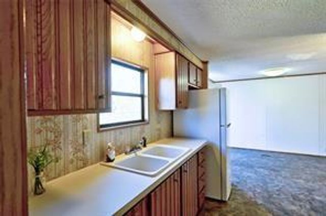 212 Chris Brent Drive, Livingston, TX 77351