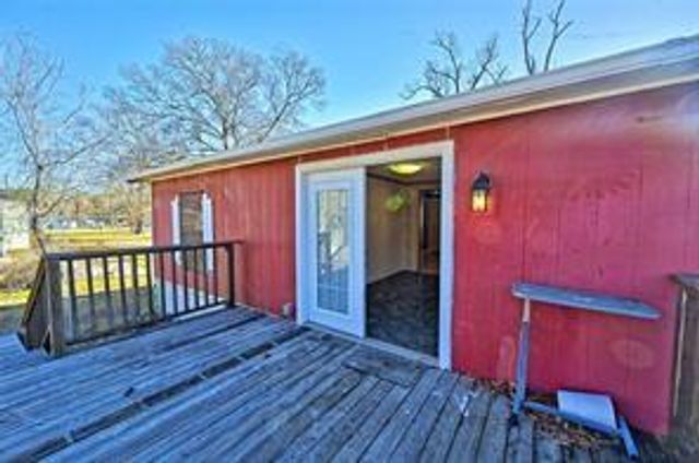 212 Chris Brent Drive, Livingston, TX 77351