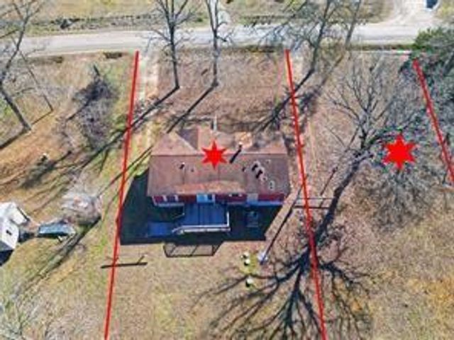 212 Chris Brent Drive, Livingston, TX 77351