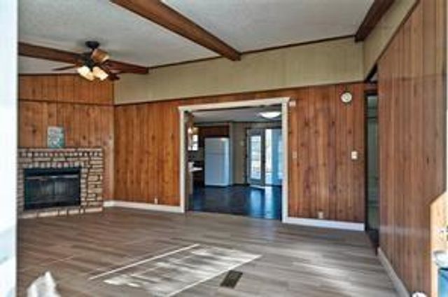 212 Chris Brent Drive, Livingston, TX 77351