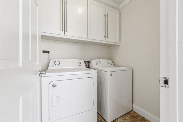 12124 Burdine Street, Houston, TX 77035