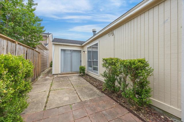12124 Burdine Street, Houston, TX 77035