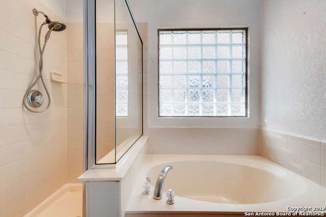 6607 Shadden Oaks, Live Oak, TX 78233