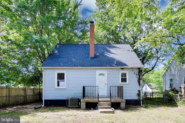 6214 ATWOOD ST, District Heights, MD 20747
