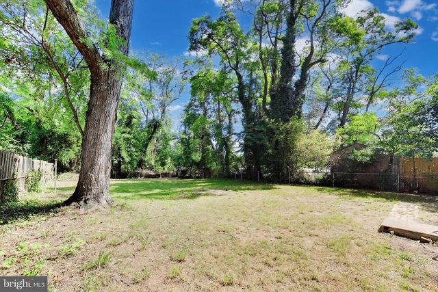 6214 ATWOOD ST, District Heights, MD 20747