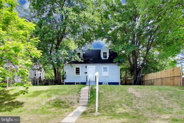6214 ATWOOD ST, District Heights, MD 20747