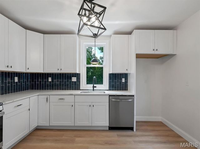 4126 Beethoven Avenue, St Louis, MO 63116