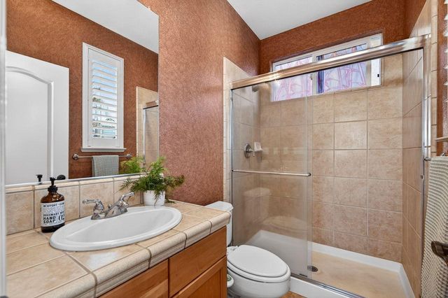 6832 Salvaterra Cir, Elk Grove, CA 95757