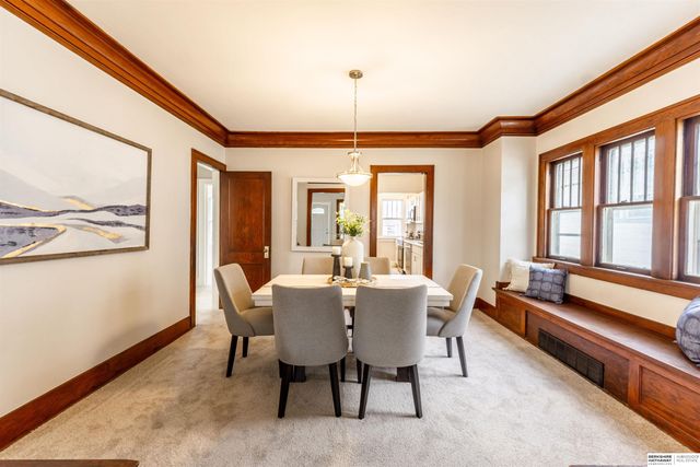 2532 Hartman Avenue, Omaha, NE 68111