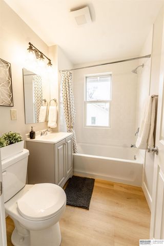 2532 Hartman Avenue, Omaha, NE 68111