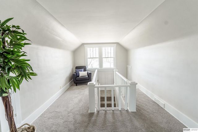 2532 Hartman Avenue, Omaha, NE 68111