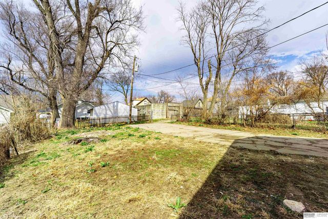 2532 Hartman Avenue, Omaha, NE 68111