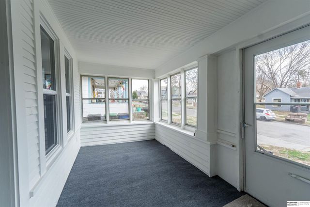 2532 Hartman Avenue, Omaha, NE 68111