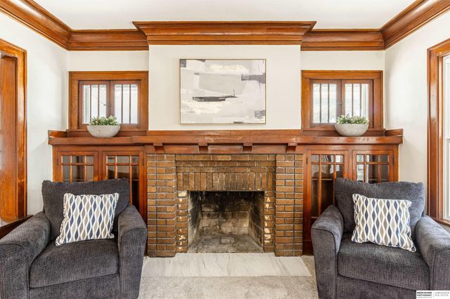 2532 Hartman Avenue, Omaha, NE 68111