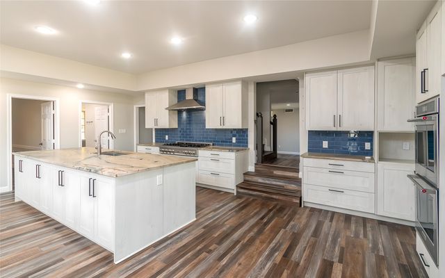 13 Crestview Circle, Rockwall, TX 75087