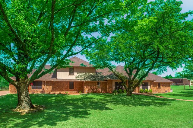 13 Crestview Circle, Rockwall, TX 75087