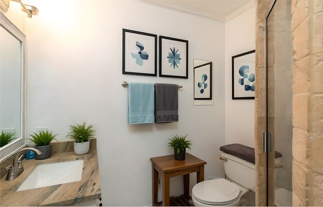 13 Crestview Circle, Rockwall, TX 75087