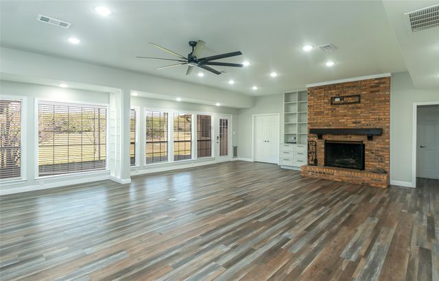 13 Crestview Circle, Rockwall, TX 75087