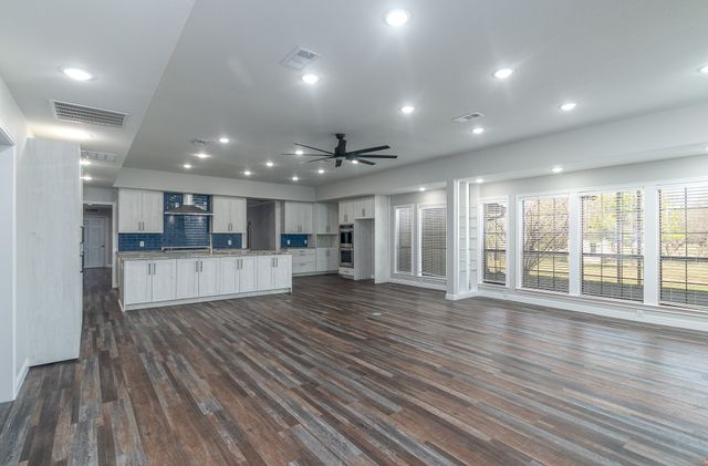 13 Crestview Circle, Rockwall, TX 75087