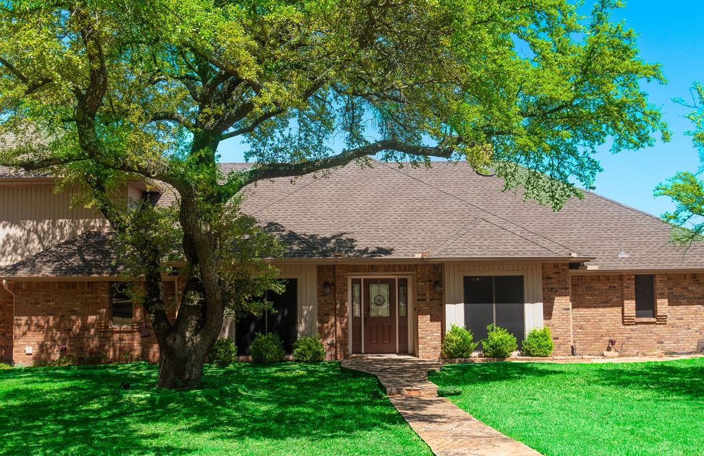 13 Crestview Circle, Rockwall, TX 75087