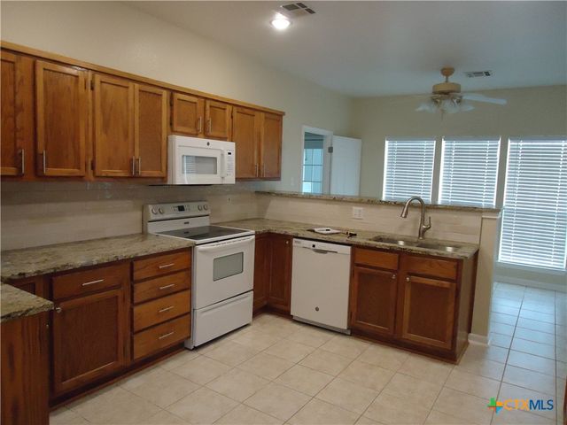 9630 Hunt Hill Road, Rogers, TX 76569