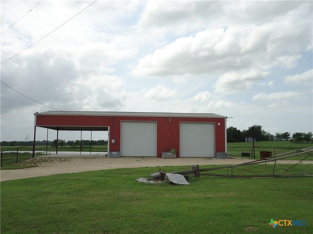 9630 Hunt Hill Road, Rogers, TX 76569