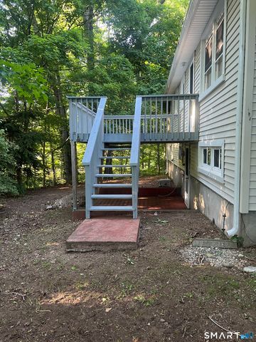 6 Elaine Street, Bozrah, CT 06334