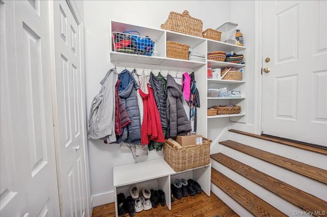 24 Kent Avenue, Hastings-on-hudson, NY 10706