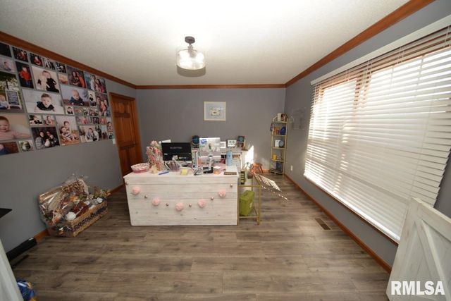 501 CARDINAL Drive, Mt Vernon, IL 62864